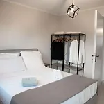 Myra House Ханья