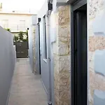 Myra House Ханья