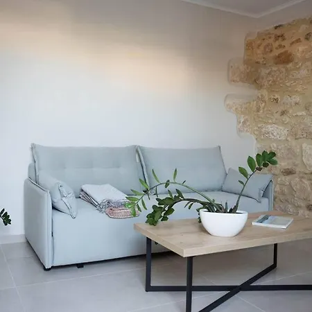 Myra House Vakantiehuis *