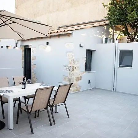 Myra House Vakantiehuis