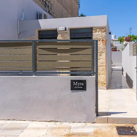 Myra House Vakantiehuis